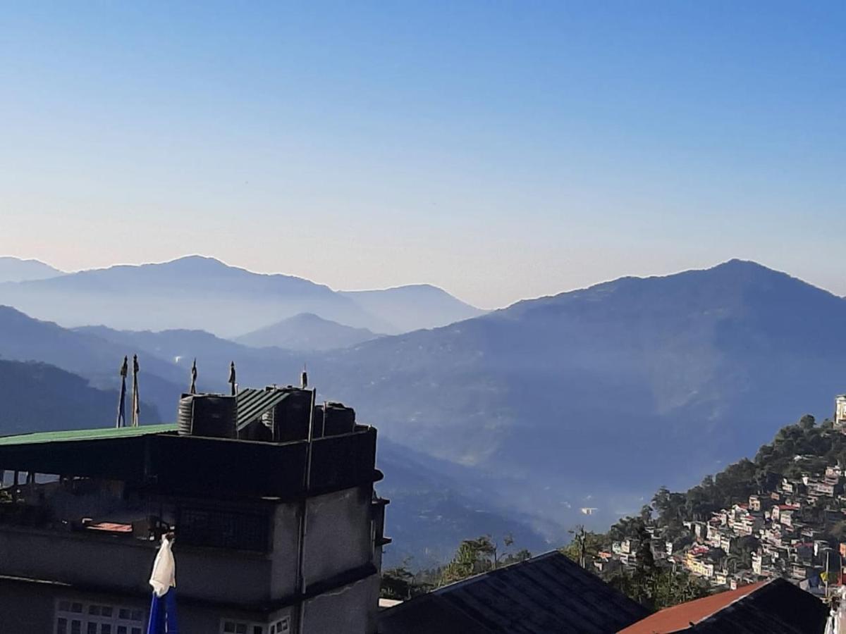 Hotel Zingkham Residency Gangtok Buitenkant foto