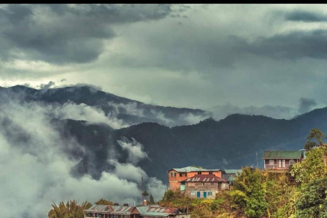 Hotel Zingkham Residency Gangtok Buitenkant foto